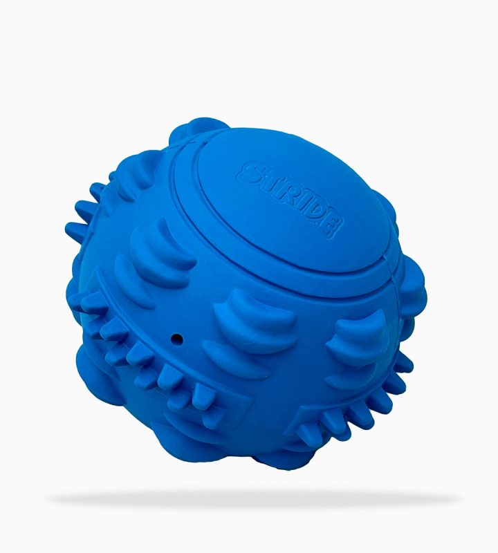 Natural rubber enrichment toy for slow feeding – custom private label pet products. Natural rubber interactive treat ball – private label dog toy