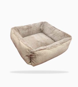Bespoke dog bed with personalised name – private label