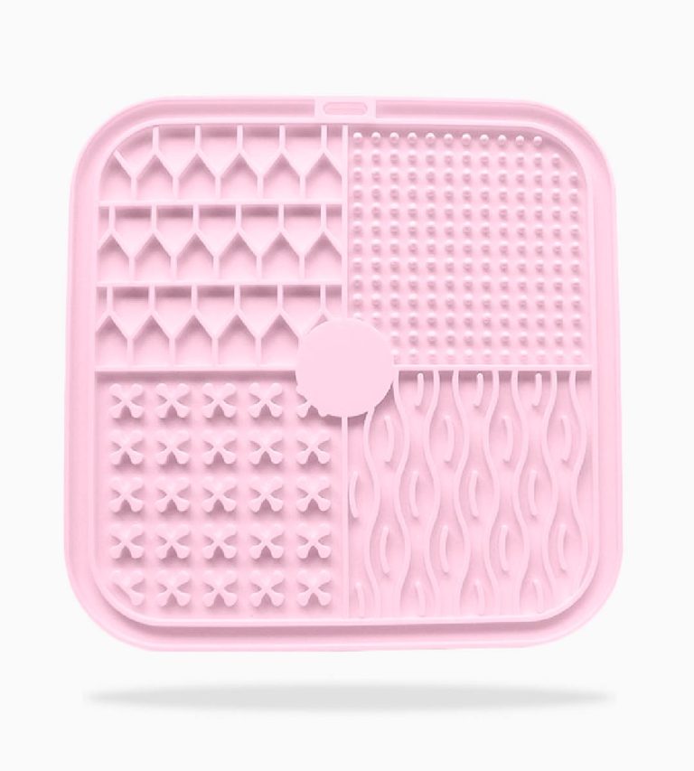 Bespoke natural rubber slow feeder lickmat – private label supplier
